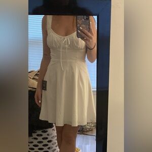 Beautiful white dress, perfect for graduation or summer parties!